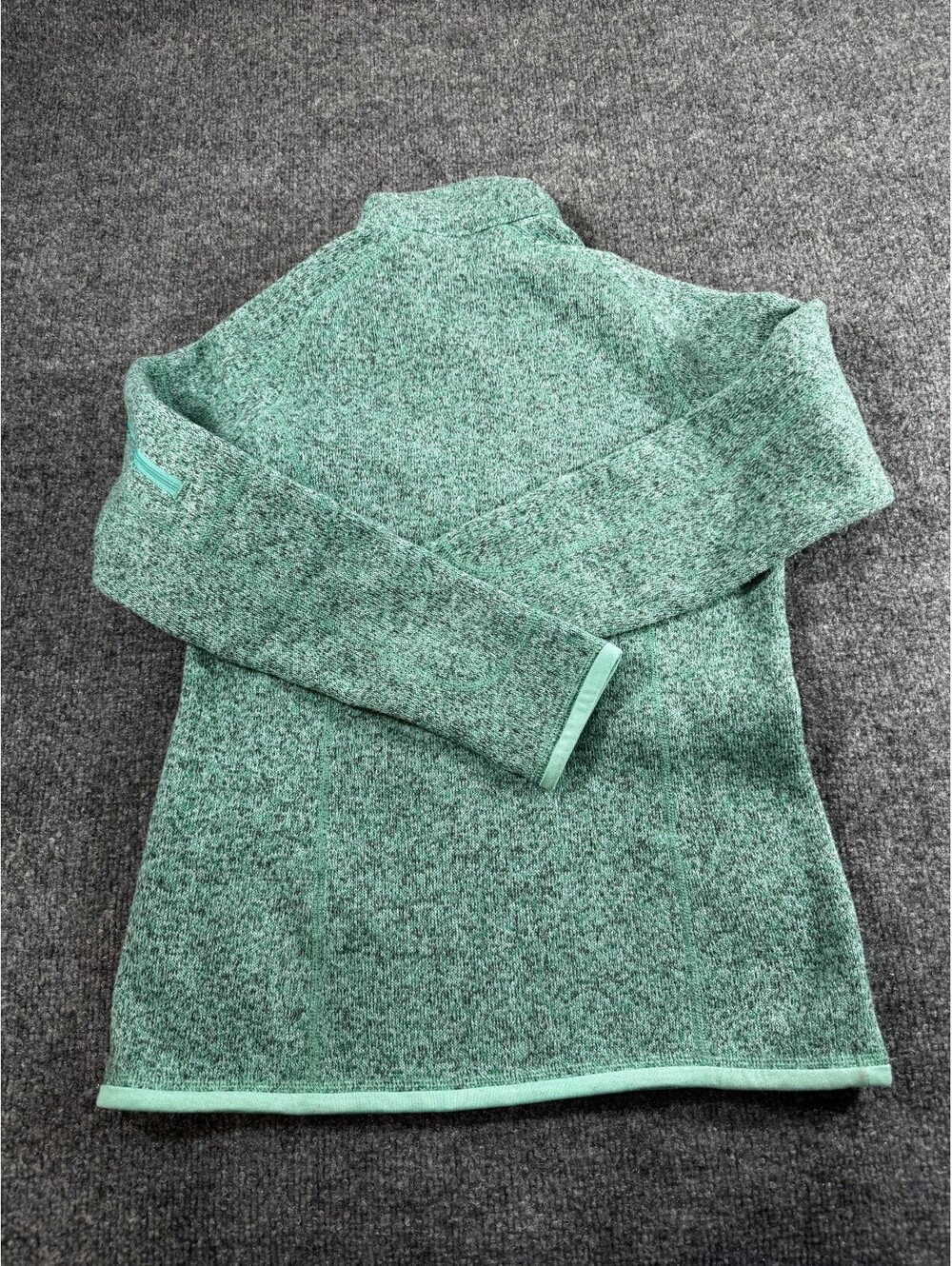 Patagonia Better Women's Sweater Size XSmall Green 1/4 Zip Pullover - Picture 2 of 8